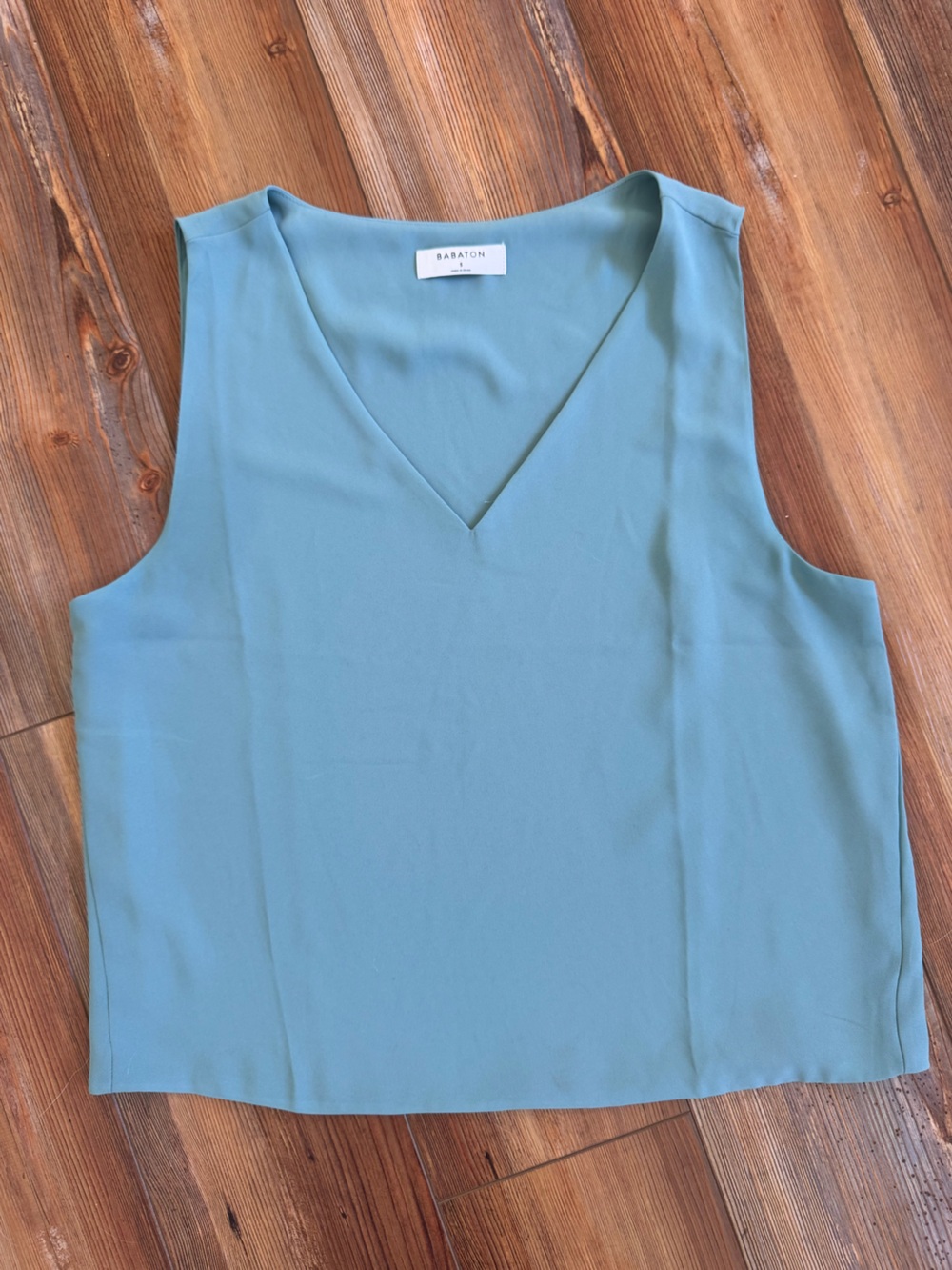 Aritzia Babaton, Small, Teal V-Neck Sleeveless Camisole